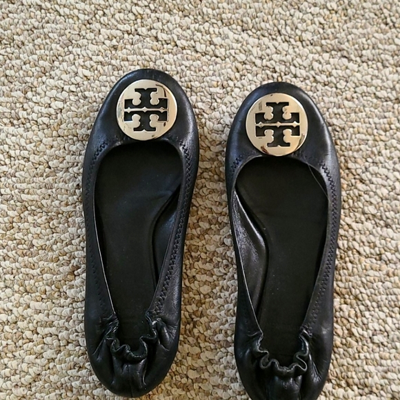 Tory Burch  flat black shoes - Picture 1 of 4